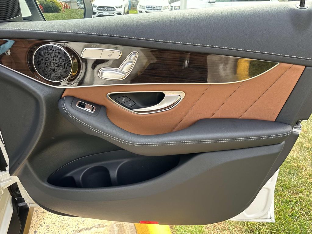 2022 Mercedes Benz GLC 300 Coupe photo 14
