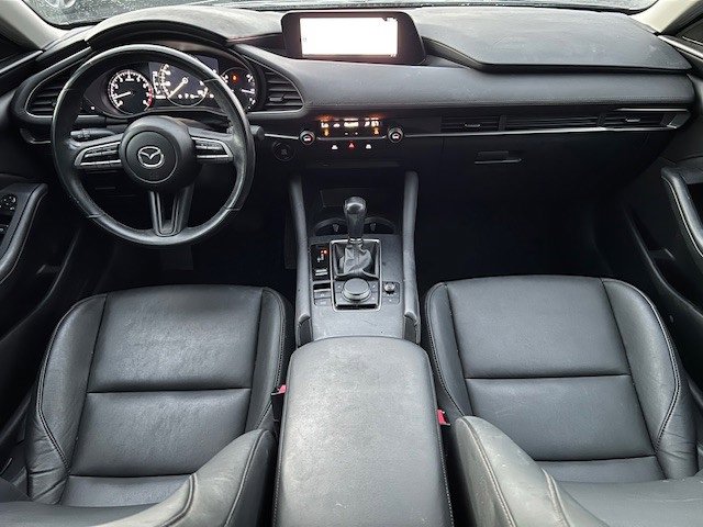 2020 Mazda Mazda3 Select photo 17