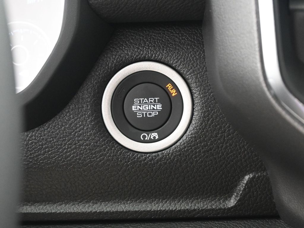 2026 Ram 1500 Laramie photo 2