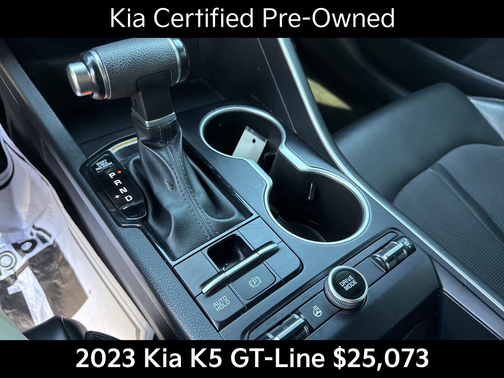 2023 Kia K5 GT-Line photo 23