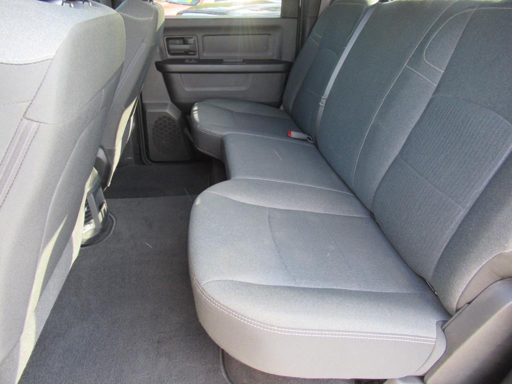 2022 Ram 3500 Tradesman photo 23