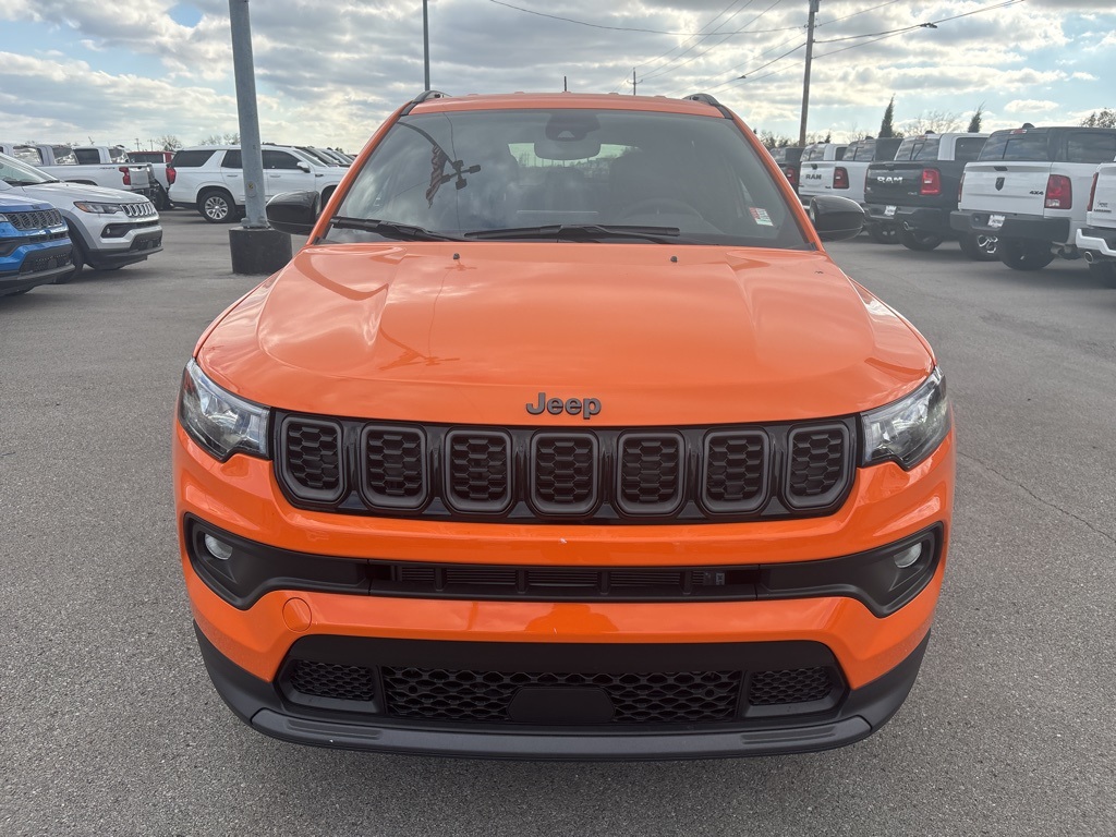 2026 Jeep Compass Latitude photo 2