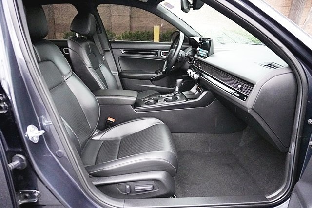 Used 2023 Gray Honda Sport Touring image 10