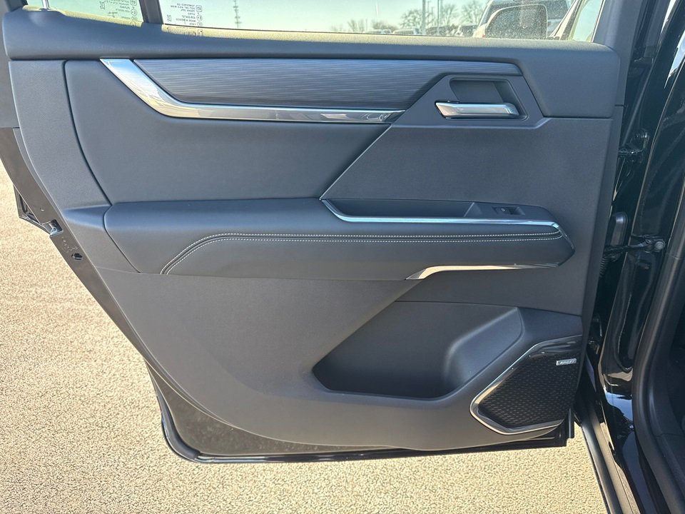 2025 Gmc Acadia Elevation Black Edition photo 28
