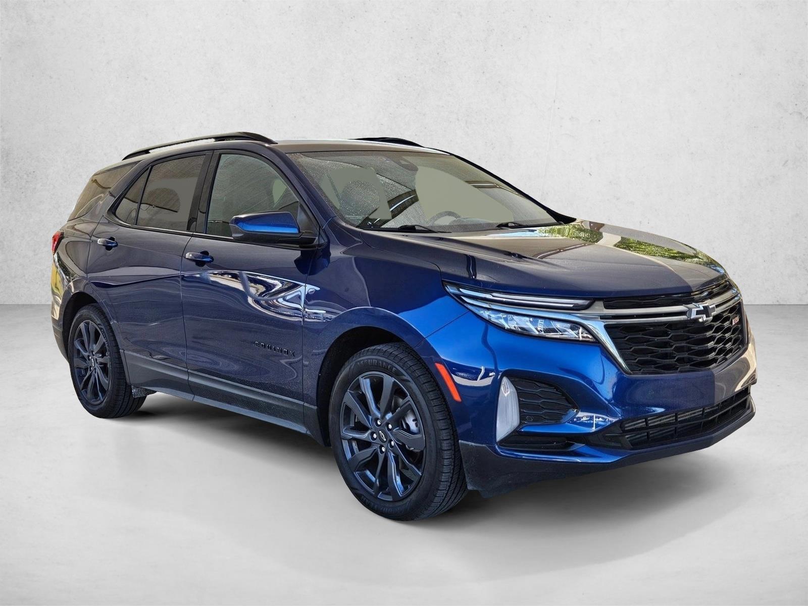 2022 Chevrolet Equinox RS photo 3