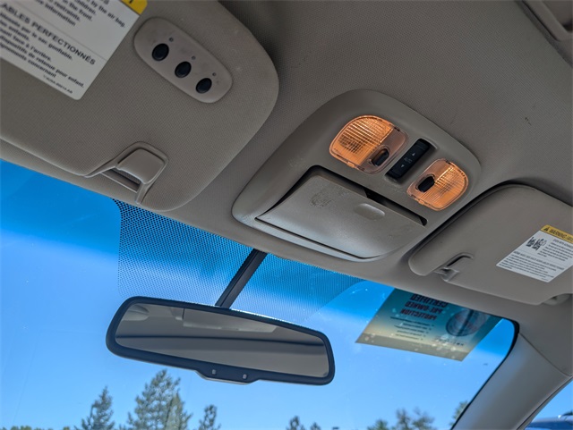 2011 Ford Fusion SEL photo 21