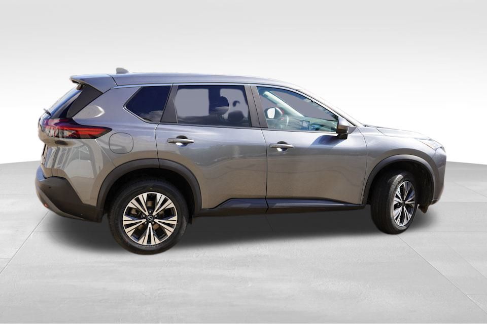 2023 Nissan Rogue SV photo 4