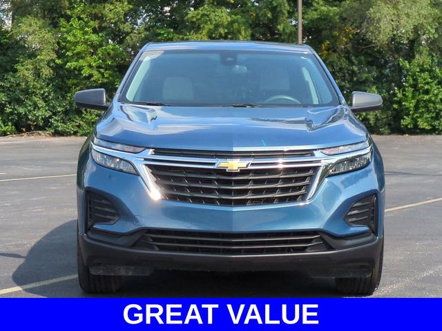 2024 Chevrolet Equinox LS photo 2