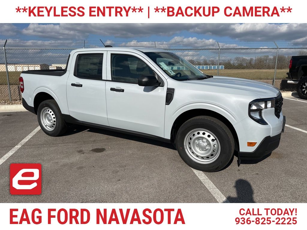 2026 Ford Maverick XL's photo