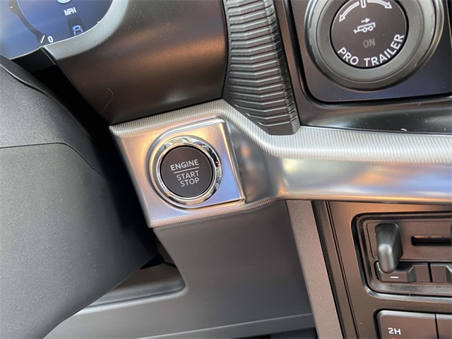 2025 Ford F-150 Lariat photo 22
