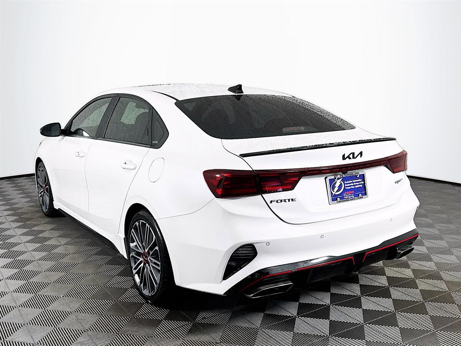 2022 Kia Forte GT photo 5