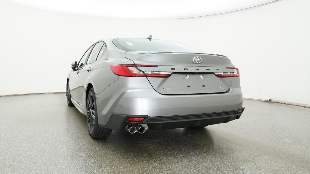 2026 Toyota Camry SE photo 13
