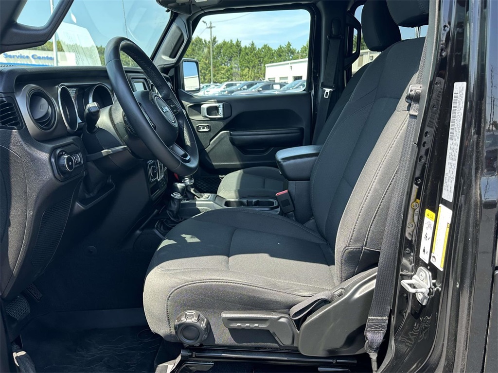 2018 Jeep Wrangler Unlimited Sport S photo 4