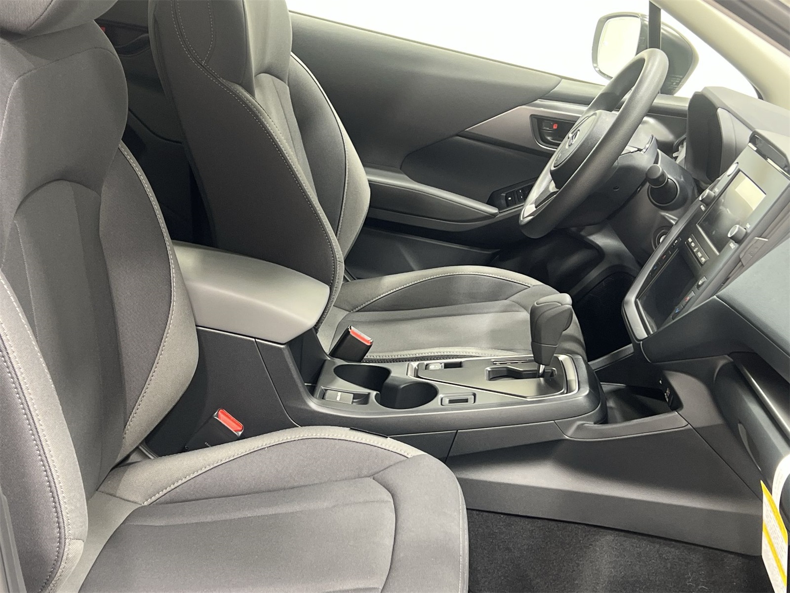 2025 Subaru Impreza Base photo 21
