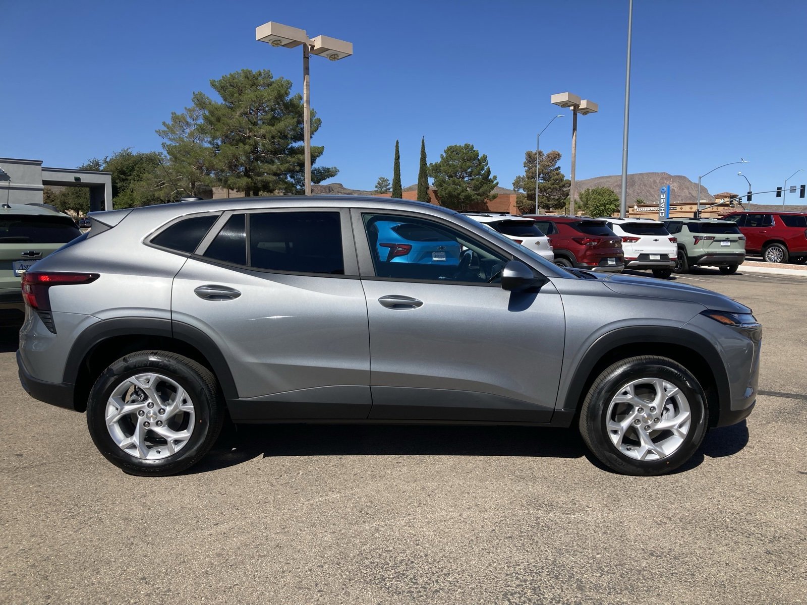 2026 Chevrolet Trax LS photo 4