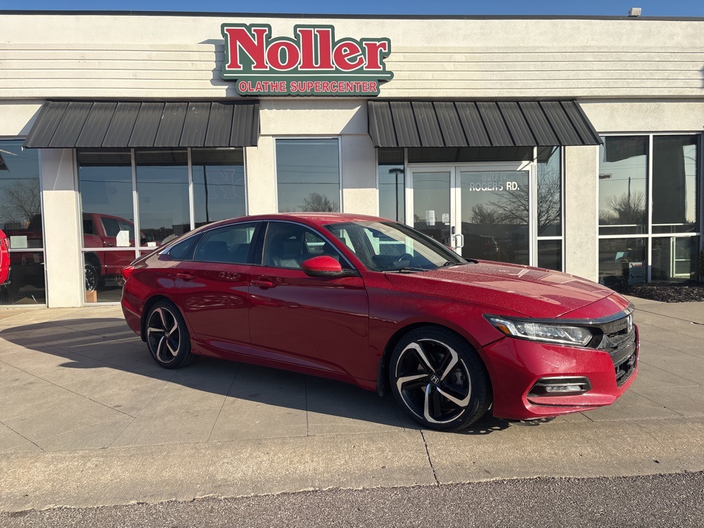 2018 Honda Accord Sport's photo