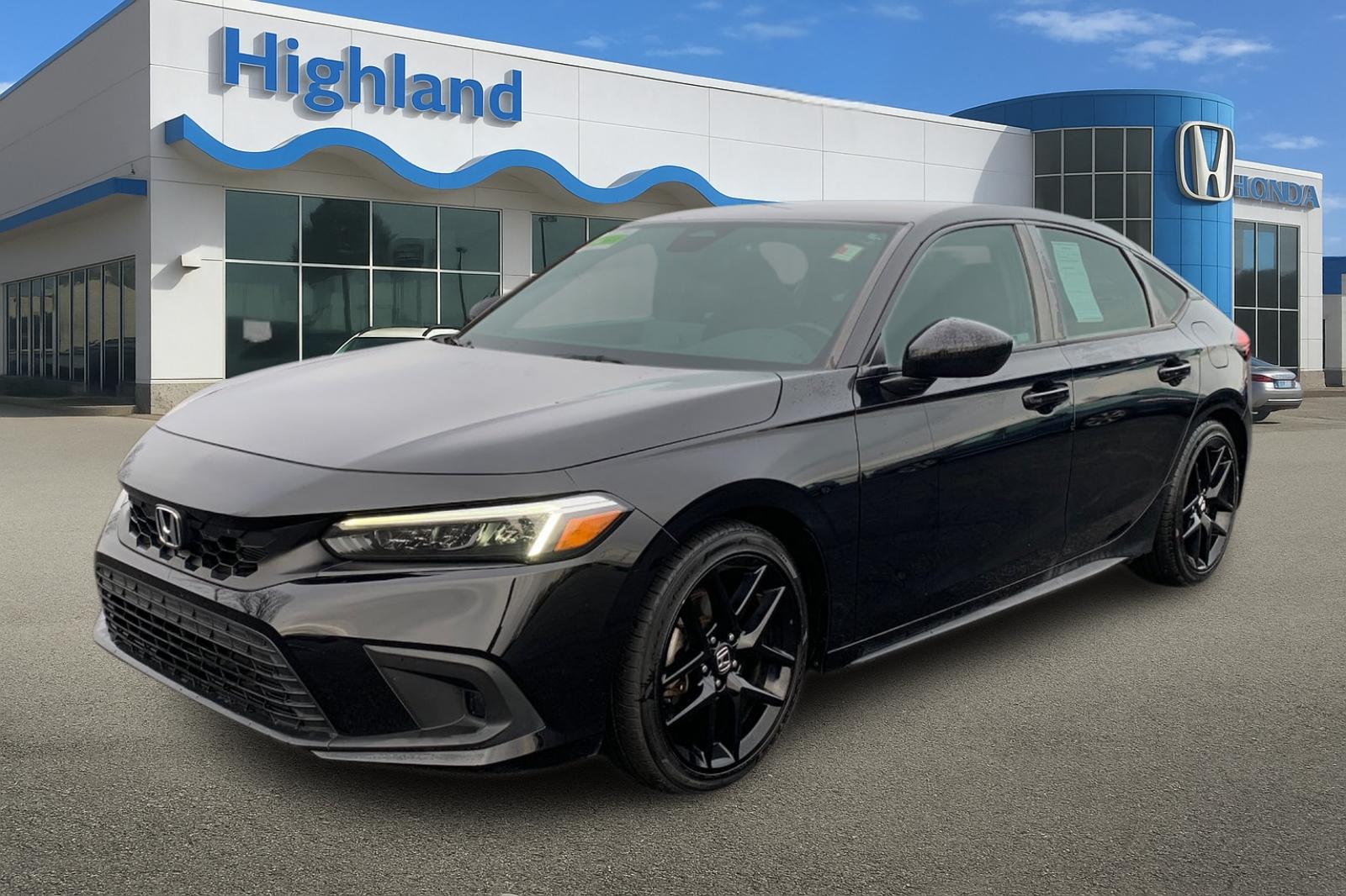 2023 Honda Civic Hatchback Sport's photo