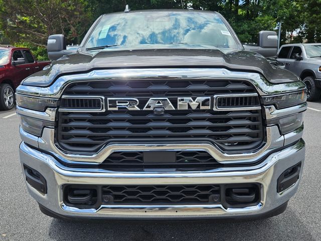2025 Ram 2500 Tradesman photo 2