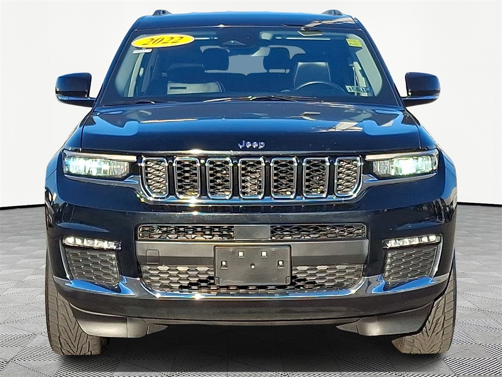 2022 Jeep Grand Cherokee Limited photo 2