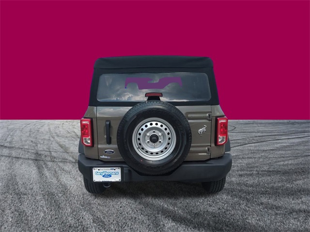 2025 Ford Bronco Base photo 4