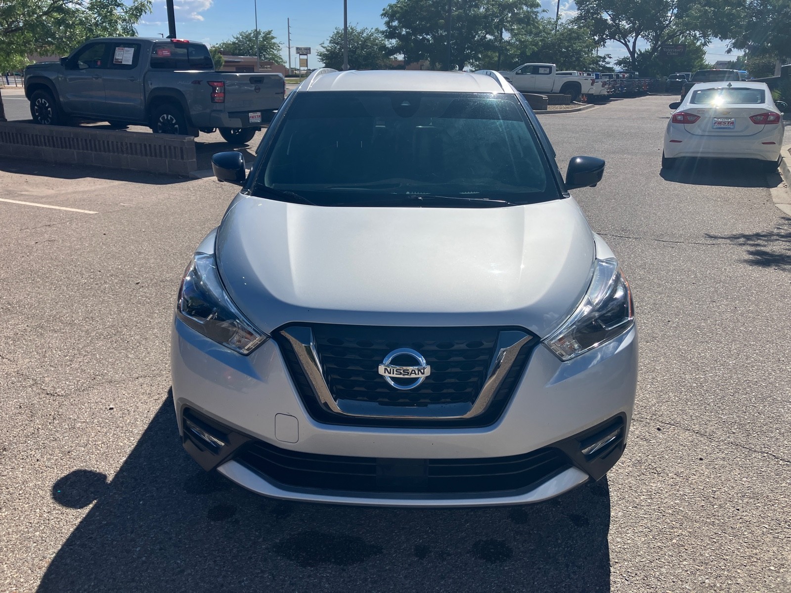 Used 2020 SILVER Nissan SR image 2