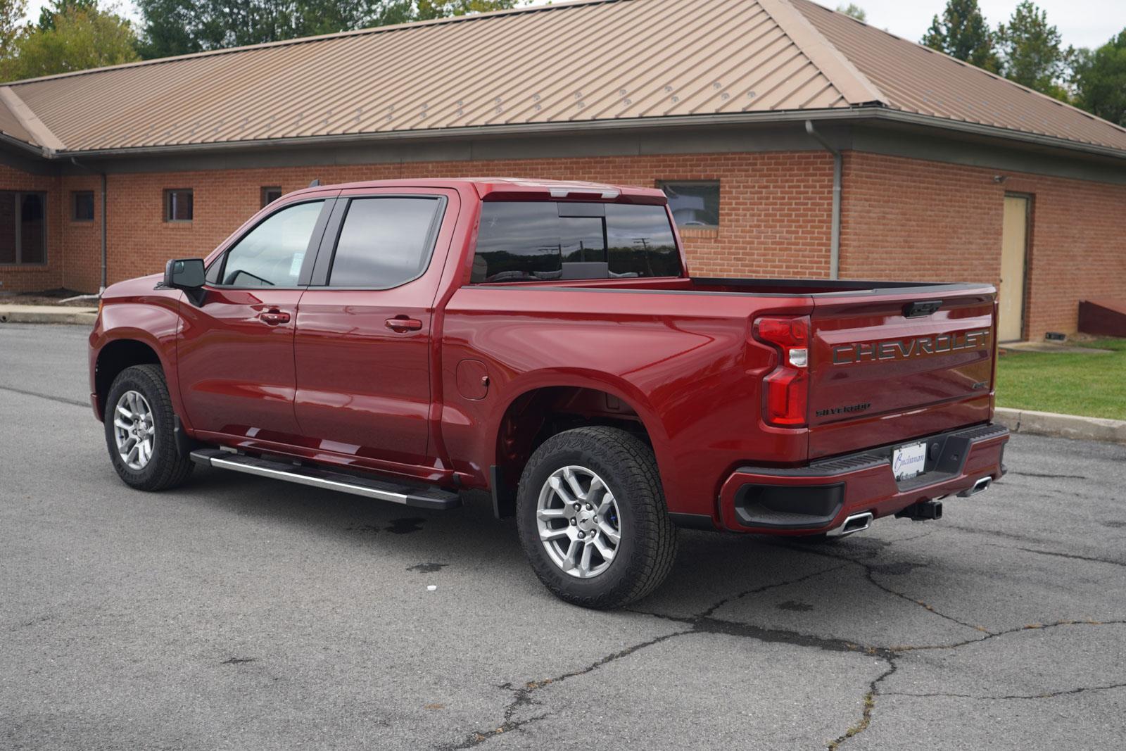 2026 Chevrolet Silverado 1500 RST photo 3
