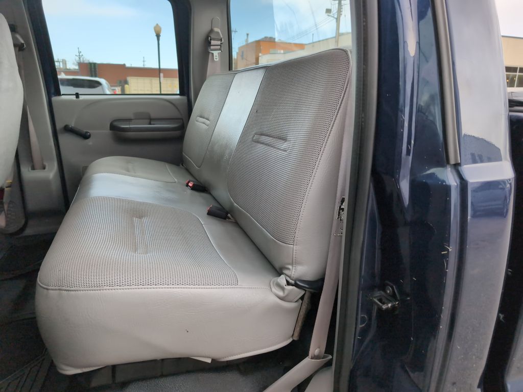 2001 Ford F-350 XL photo 20