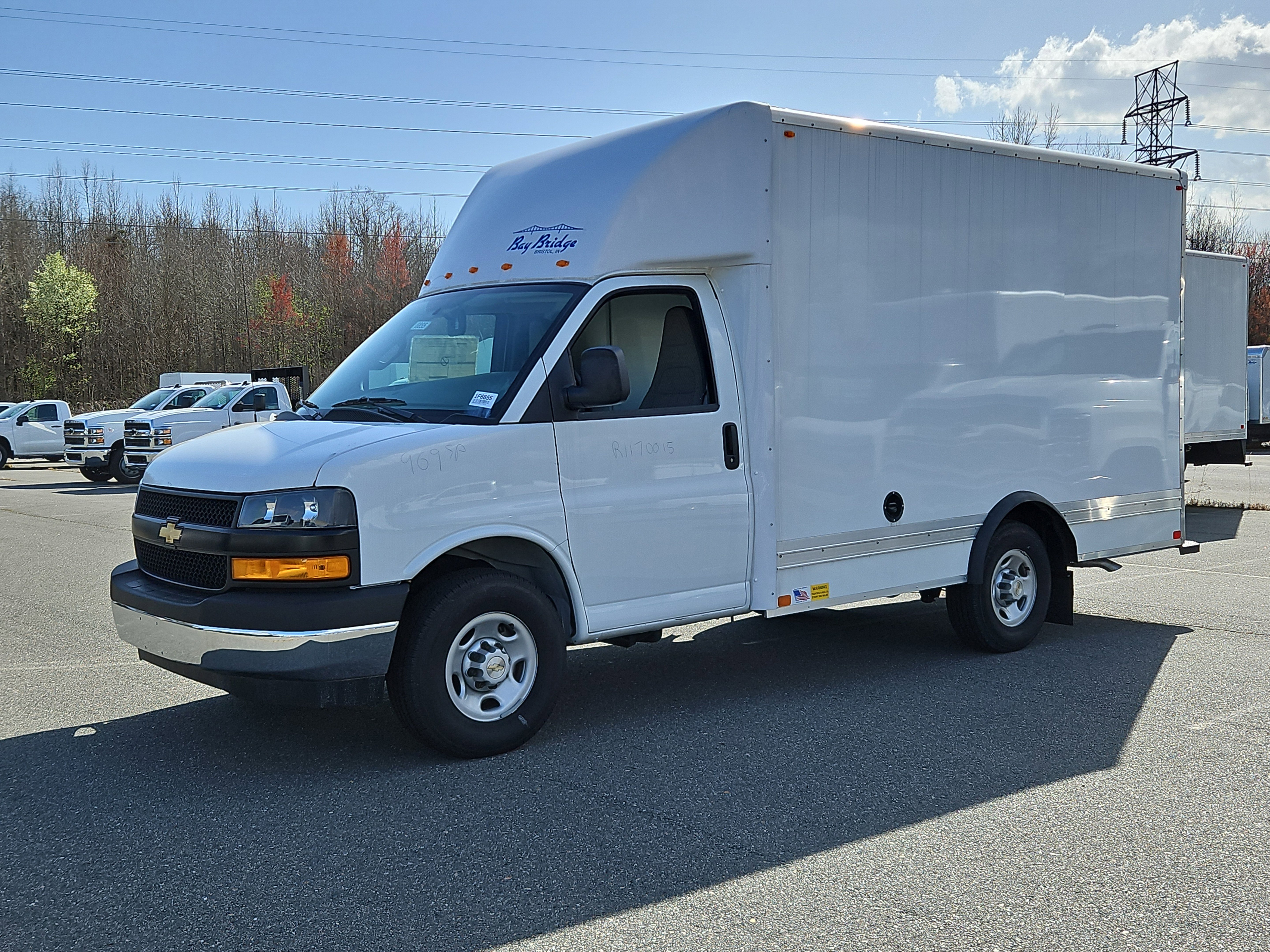 2024 Chevrolet Express Cutaway Base's photo