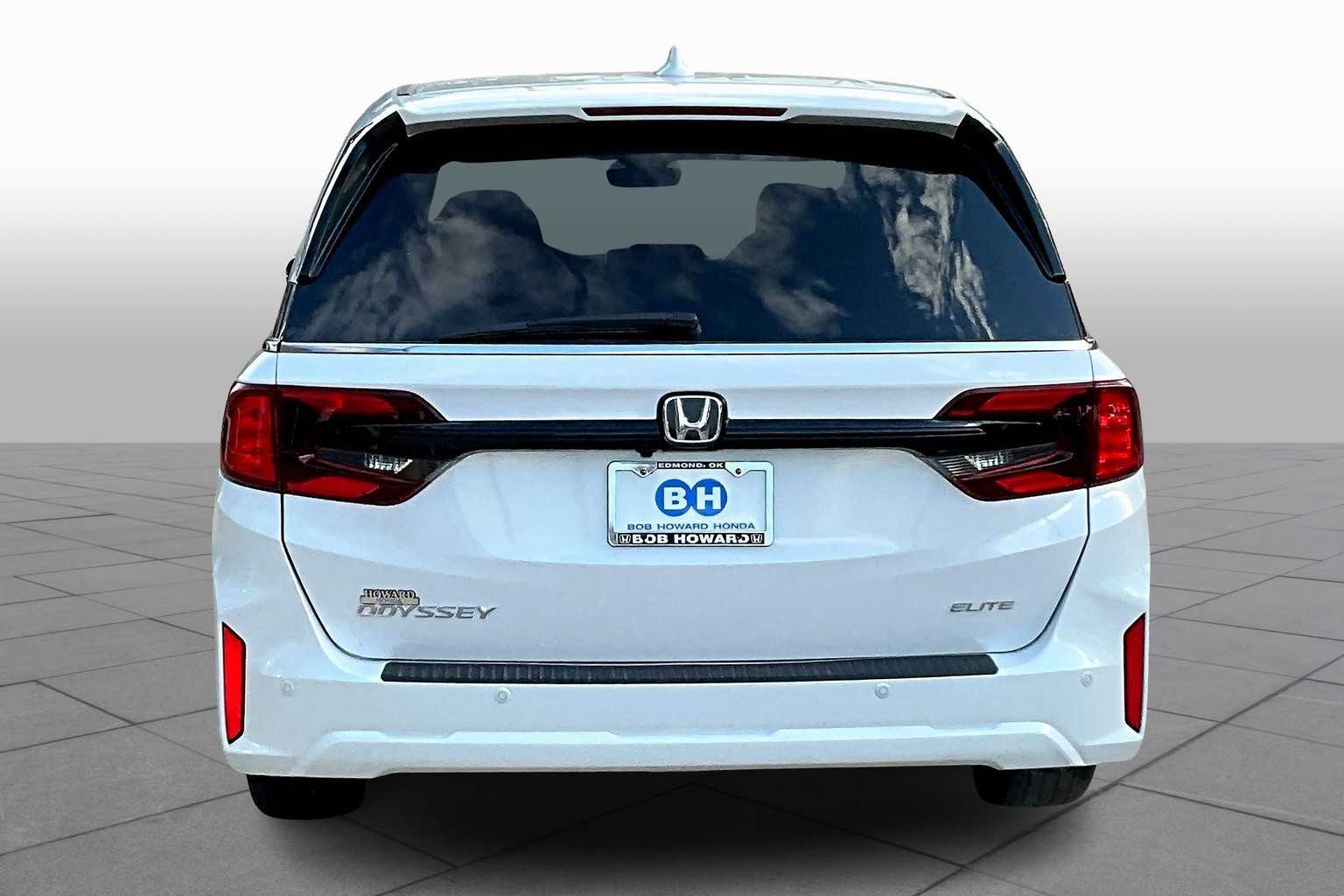 2025 Honda Odyssey Elite photo 4