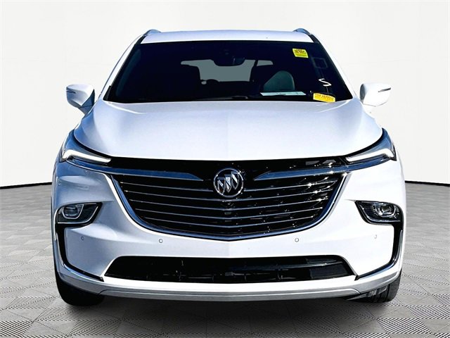 2024 Buick Enclave Premium photo 2