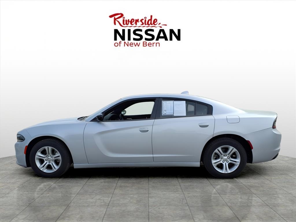 2023 Dodge Charger SXT photo 3
