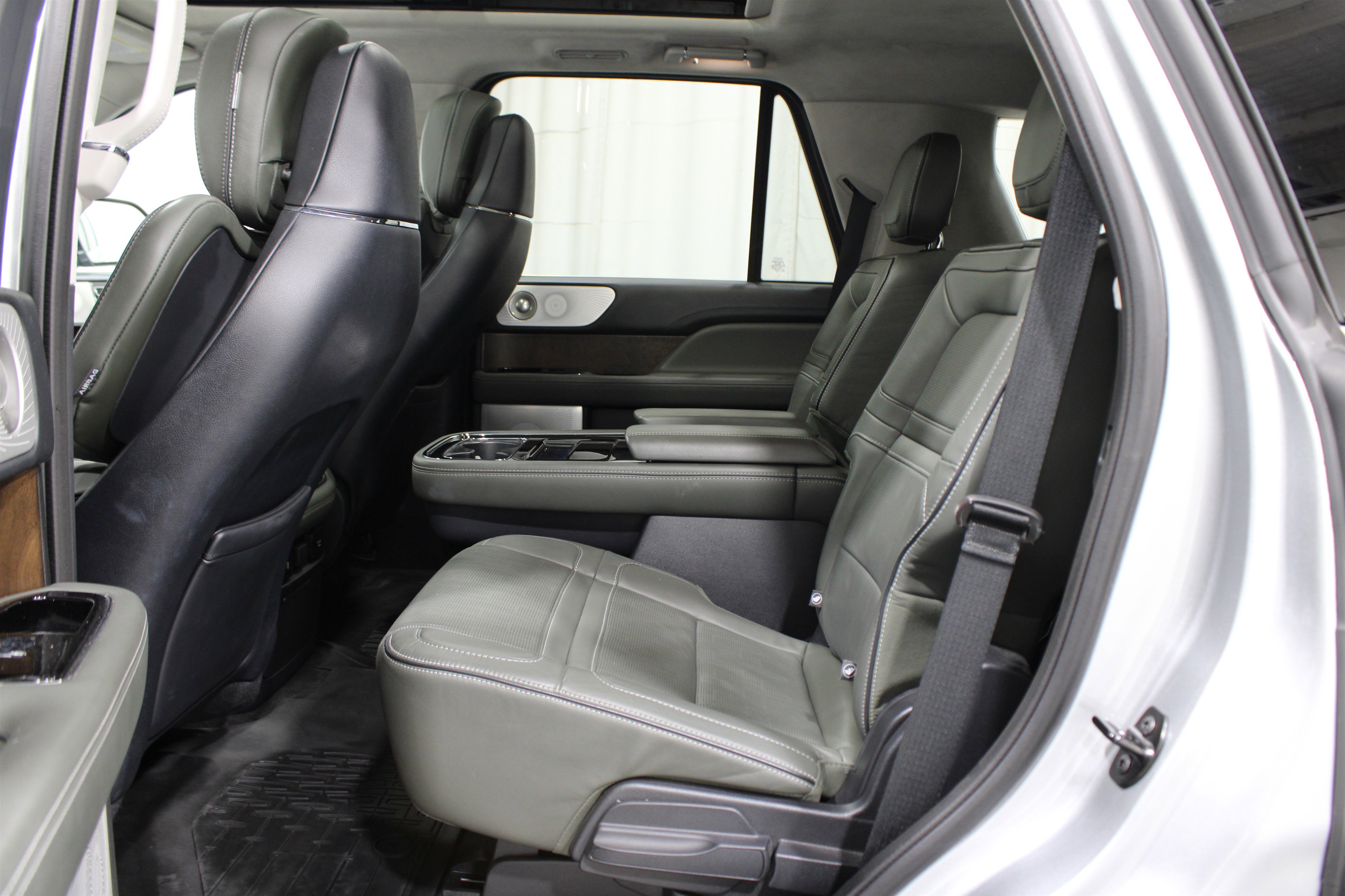 2022 Lincoln Navigator Black Label photo 19