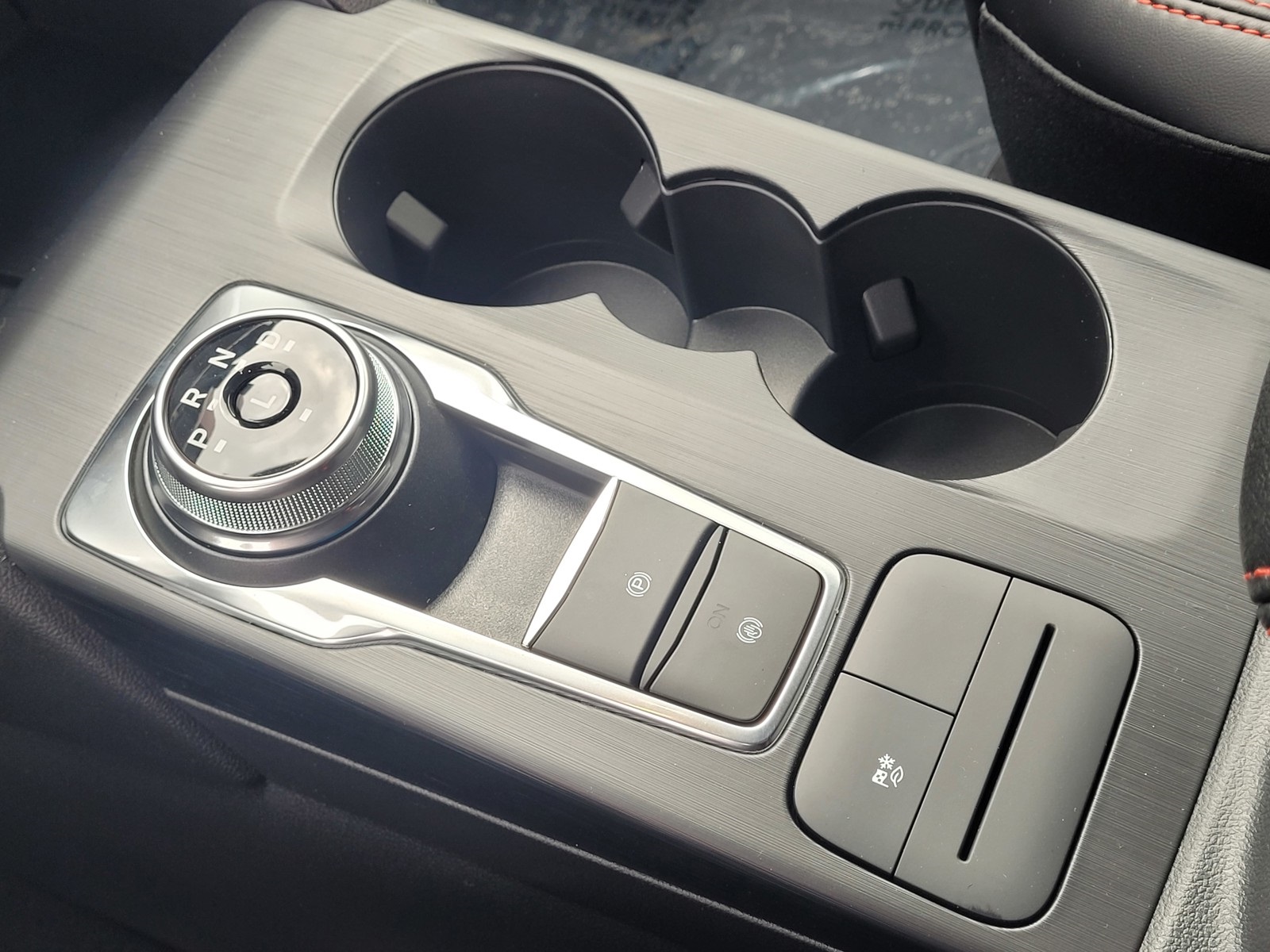 2025 Ford Escape ST-Line Select photo 11