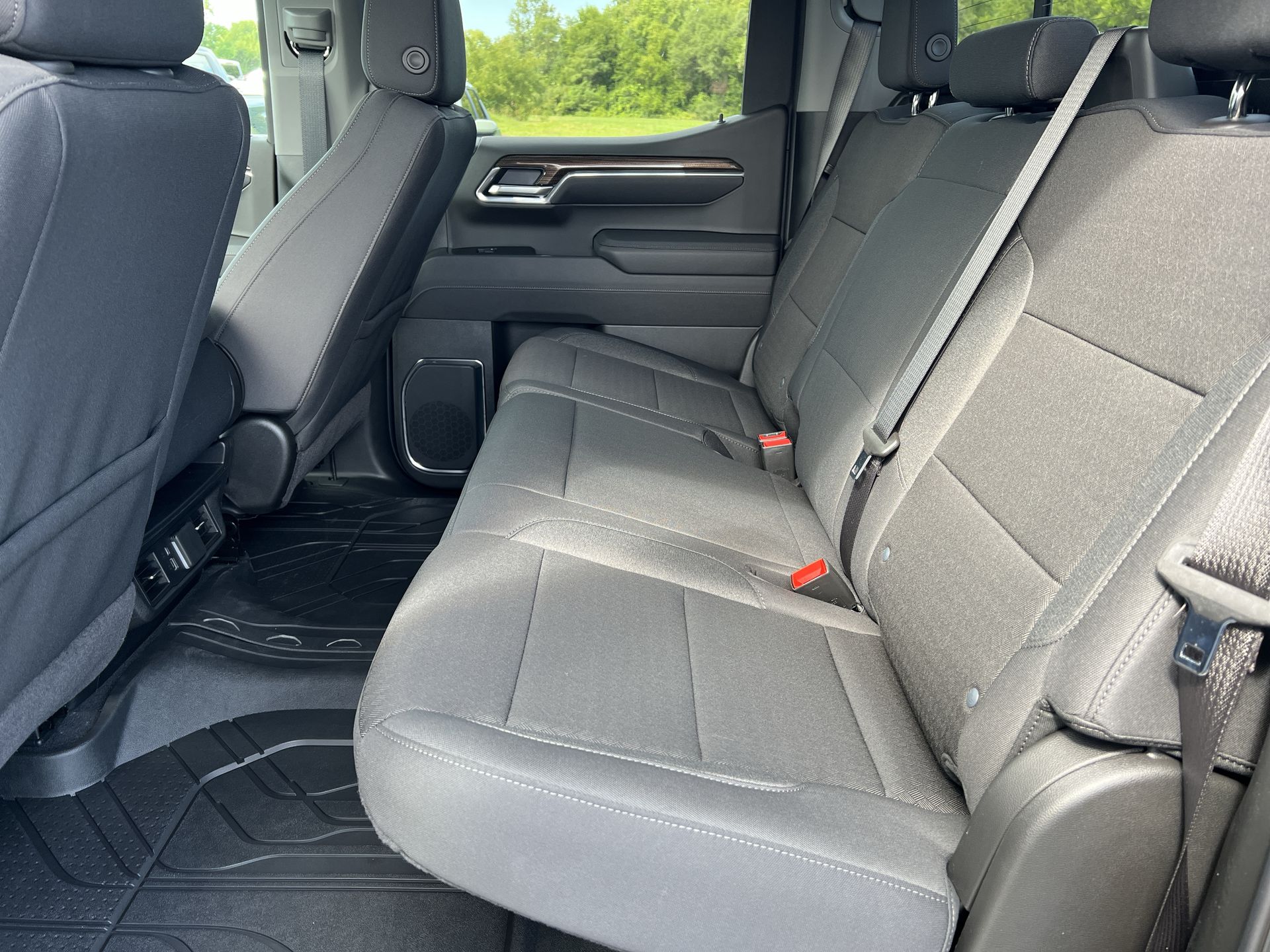 2026 Chevrolet Silverado LT photo 10