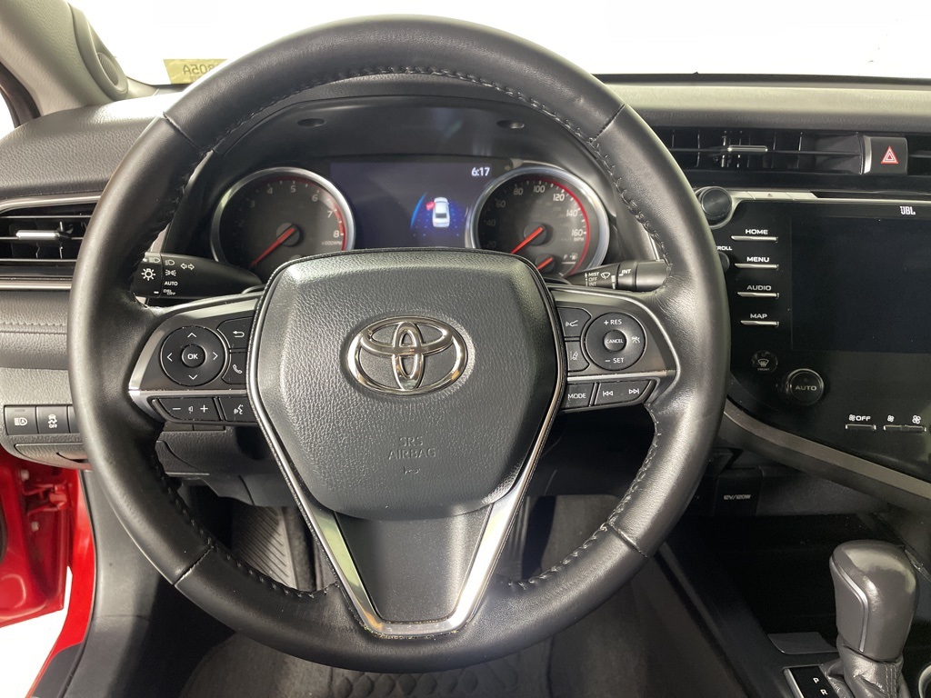 2019 Toyota Camry XSE V6 photo 20