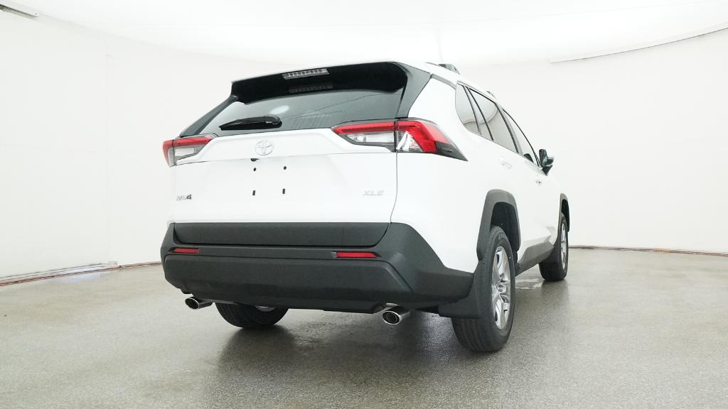 2025 Toyota RAV4 XLE photo 20