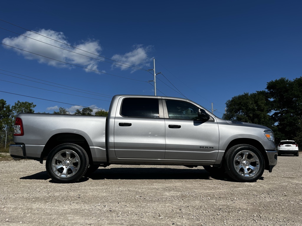 2024 Ram 1500 Big Horn Lone Star photo 3