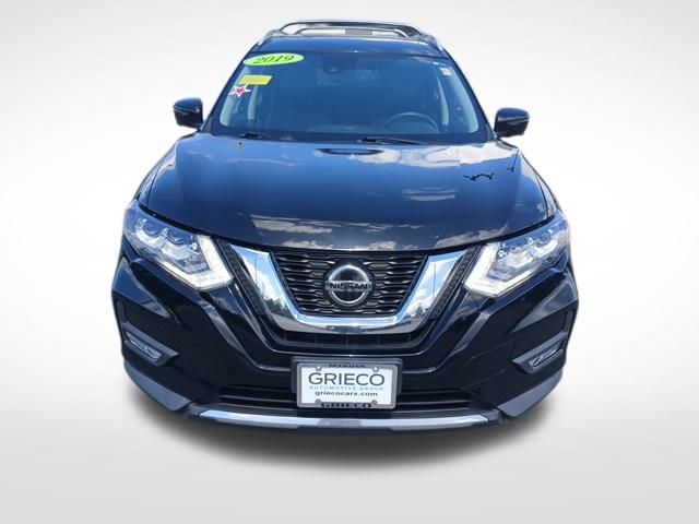 2019 Nissan Rogue SL photo 2