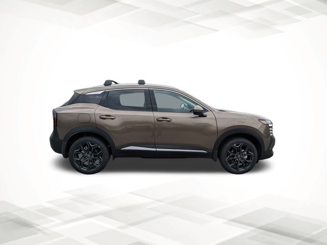 2025 Nissan Kicks SR photo 2