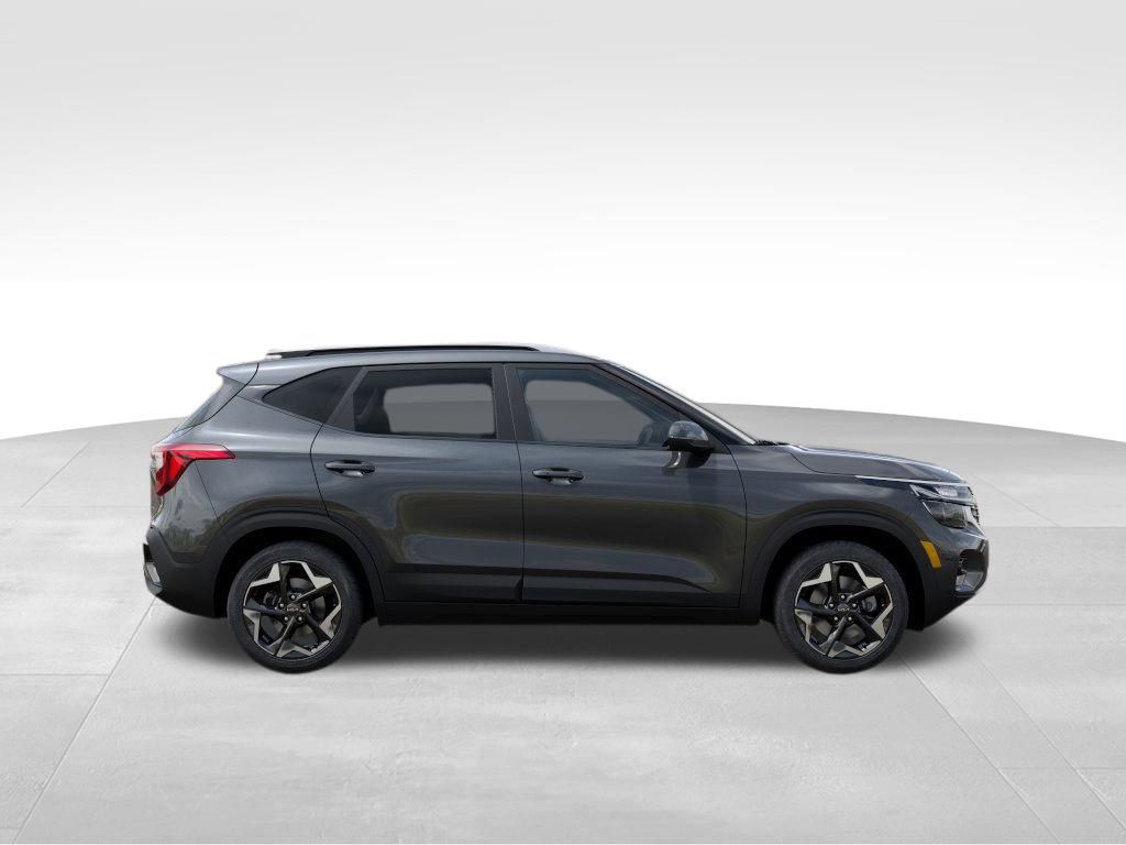 2025 Kia Seltos S photo 7