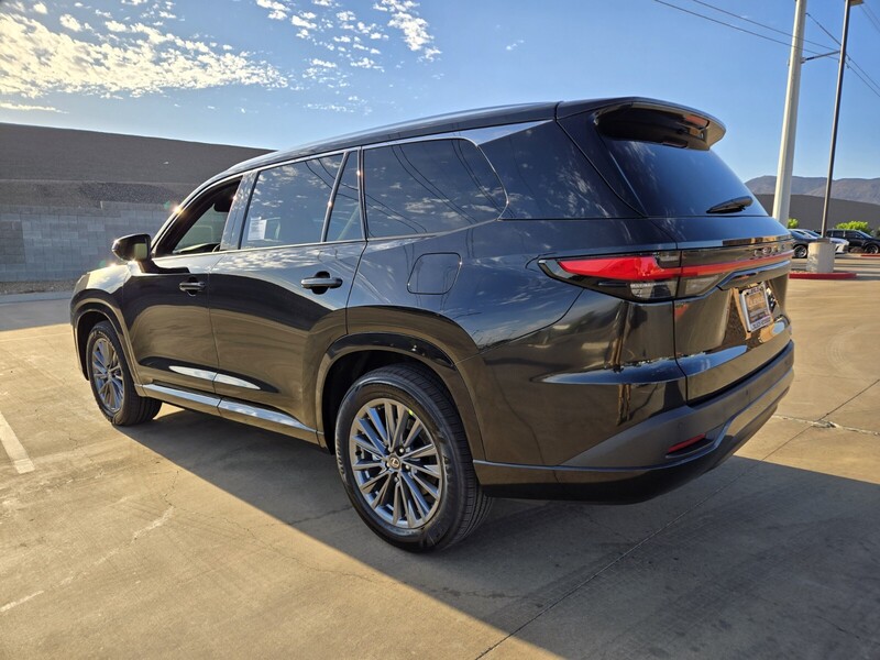 2026 Lexus TX 350 photo 4