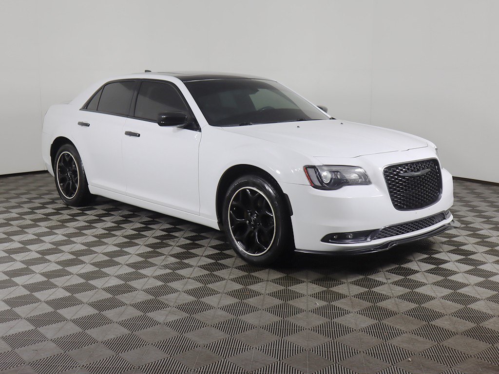 Used 2018 Chrysler 300 S with VIN 2C3CCAGG1JH256310 for sale in Cleveland Heights, OH