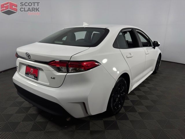 2023 Toyota Corolla LE photo 7