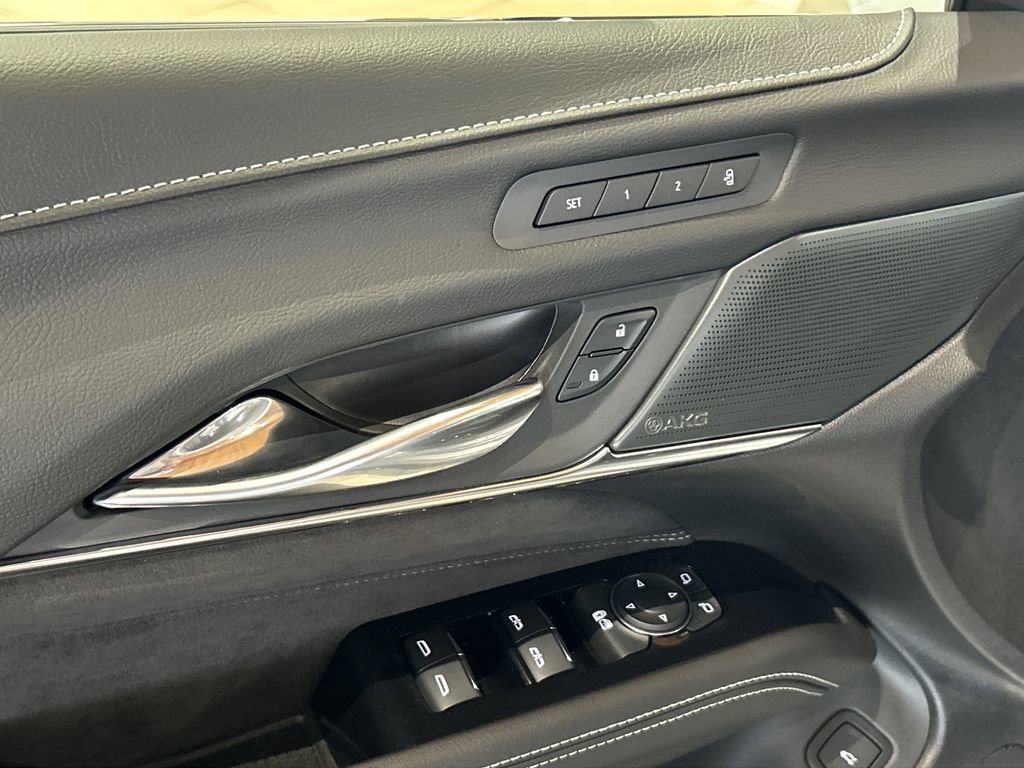 2025 Cadillac CT4 photo 13
