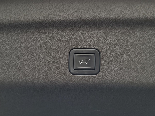 2024 Gmc Yukon XL SLT photo 6