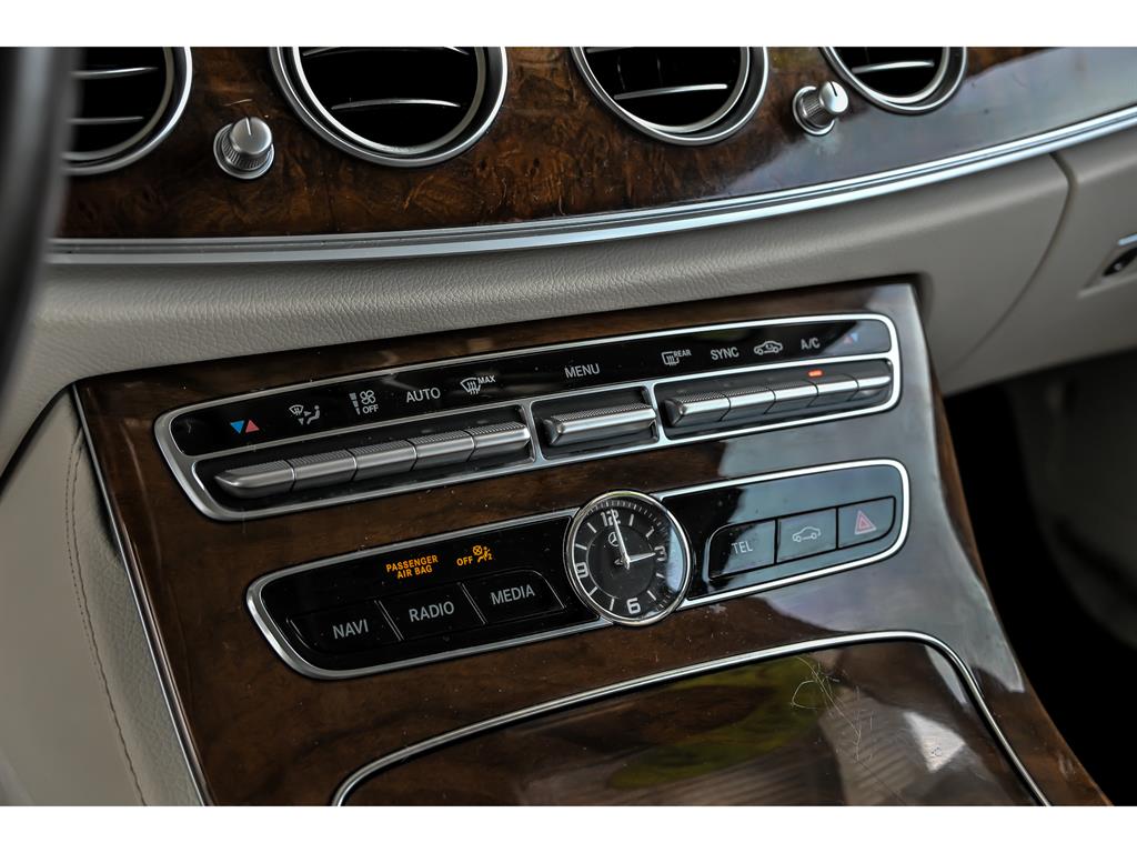 2019 Mercedes Benz E 450 4MATIC photo 15