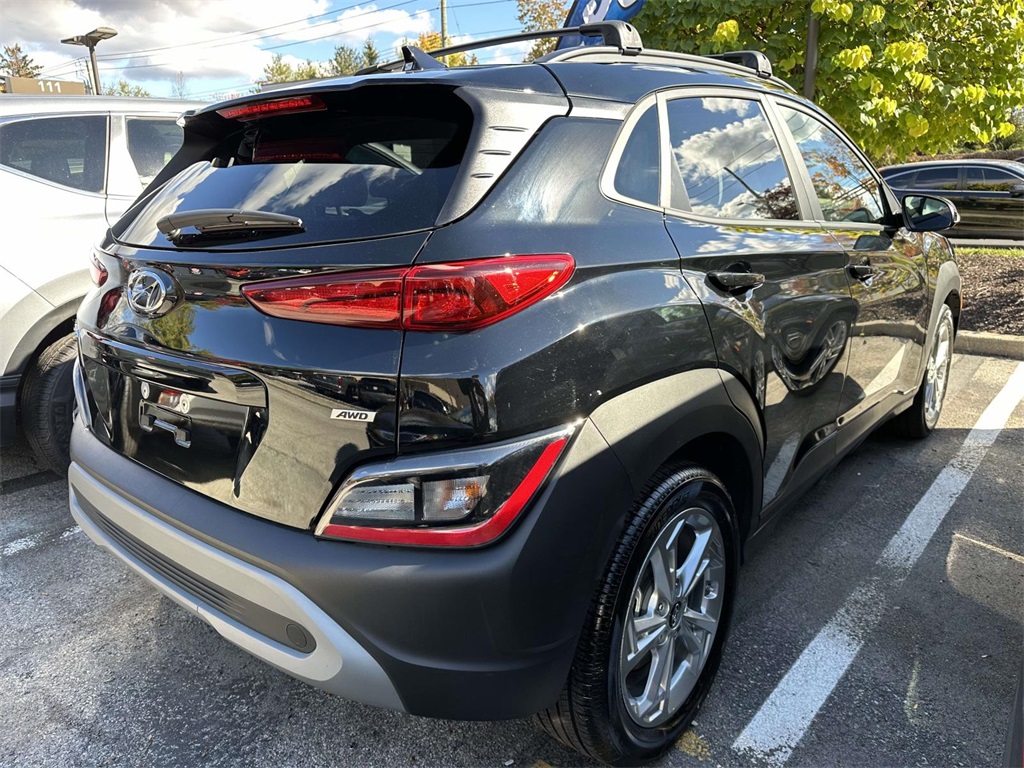 2023 Hyundai Kona SEL photo 2