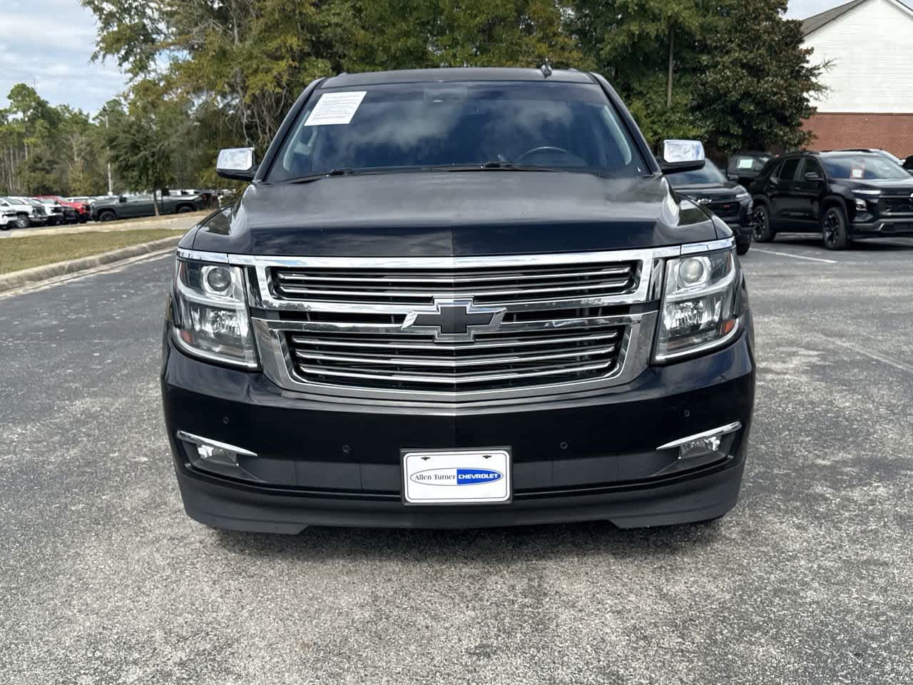 2015 Chevrolet Tahoe LTZ photo 2
