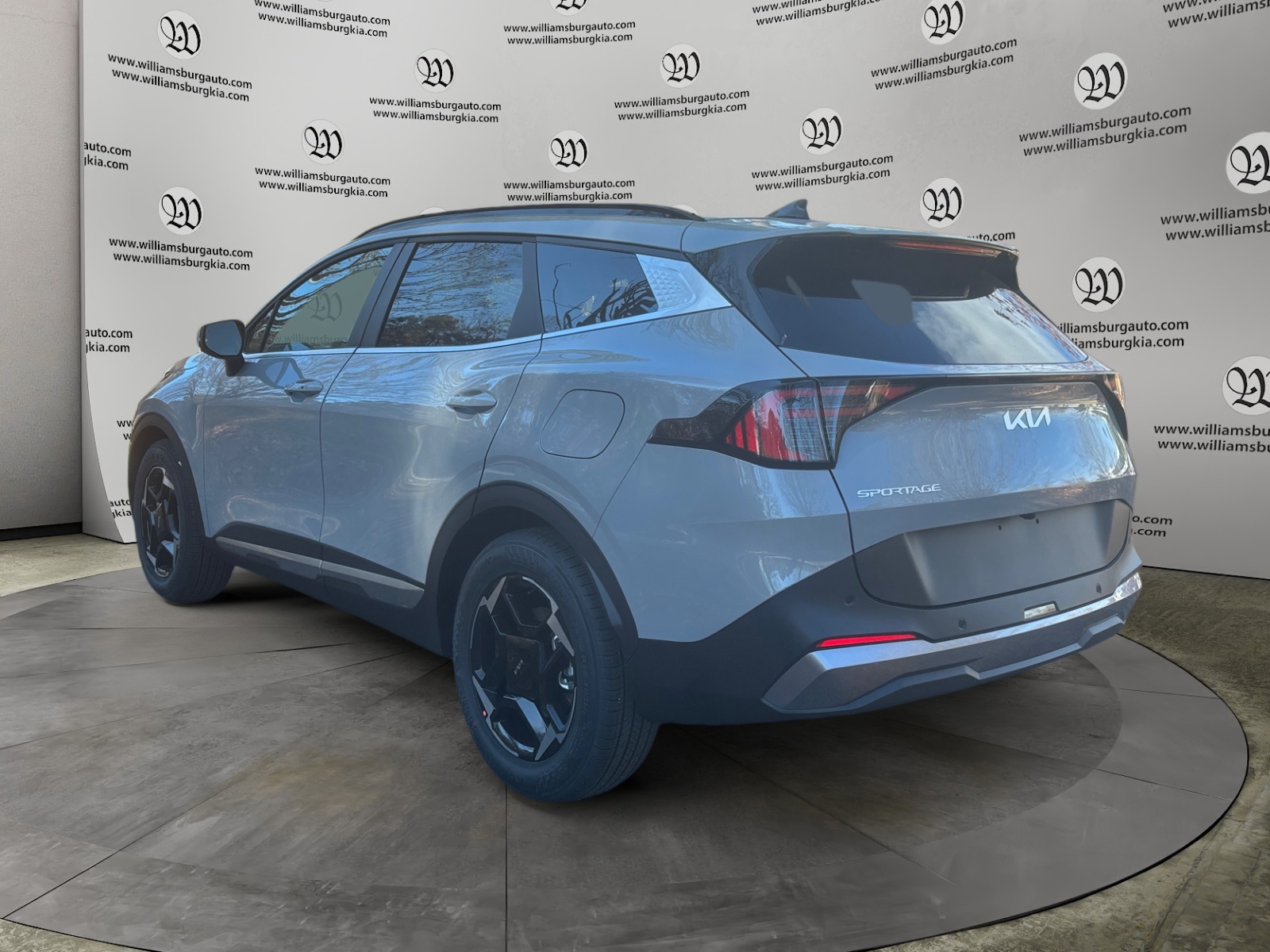2026 Kia Sportage EX photo 3