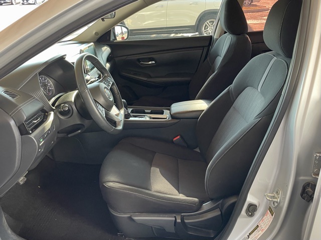 2022 Nissan Sentra SV photo 8